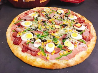 Combo - 1 Pizza Família + Refrigerante (24% OFF)